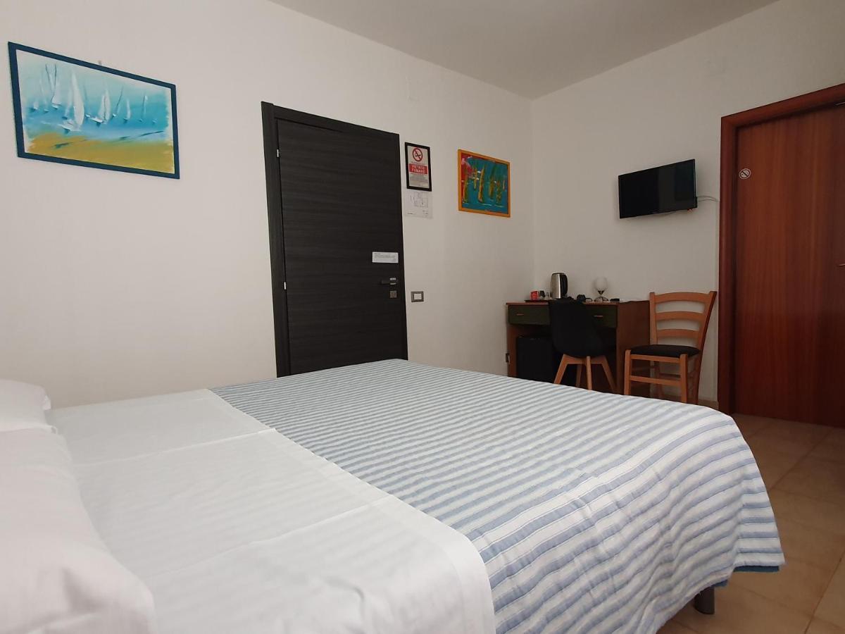 Hotel Cormorano Педазо Экстерьер фото